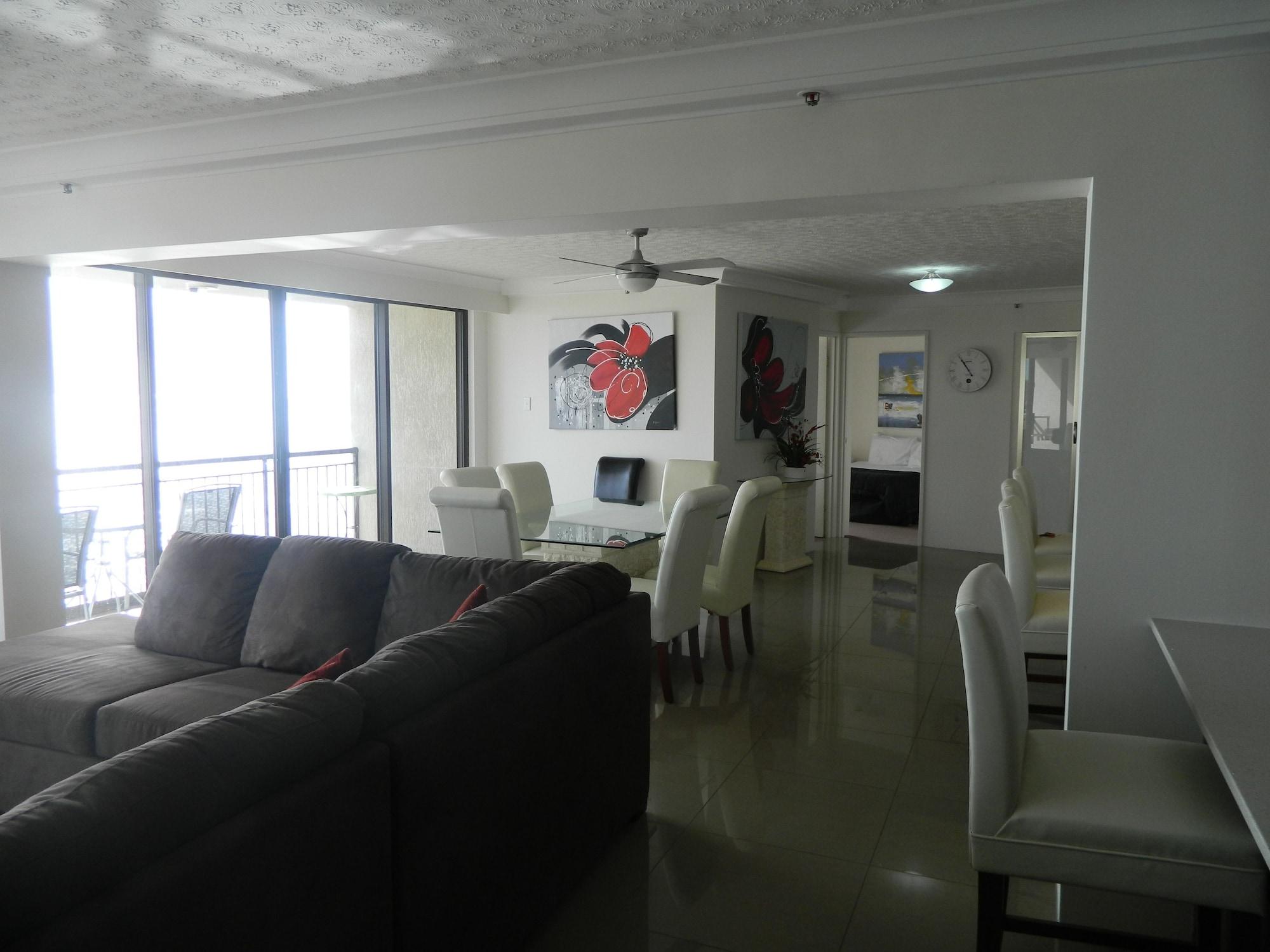 Aparthotel Royal Palm On The 4*